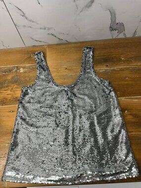 ICONE Women’s Top XS Silver Sequin Sparkly Party Shirt – Great Condition